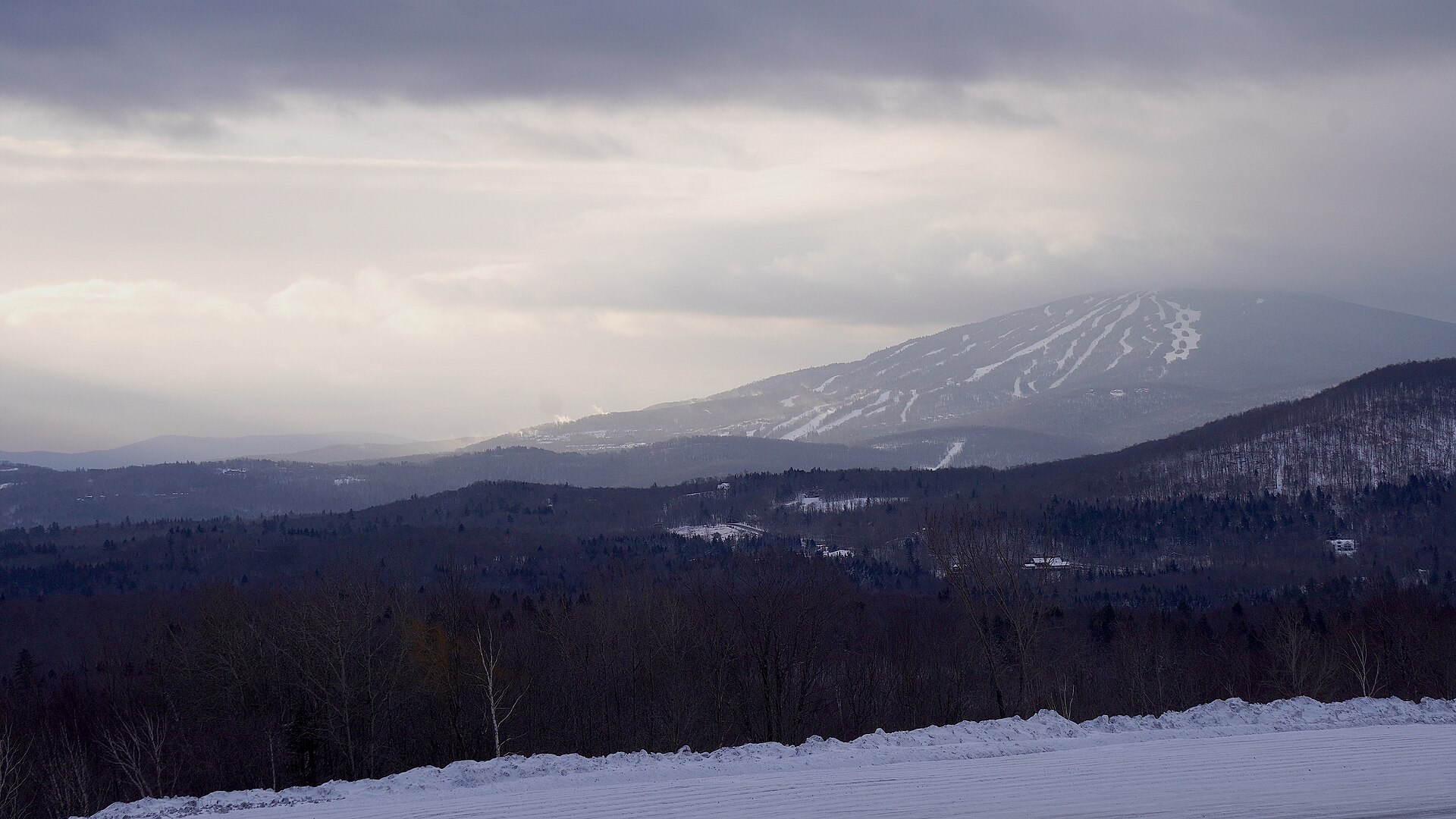 Stratton Mountain via Long Trail (Stratton)