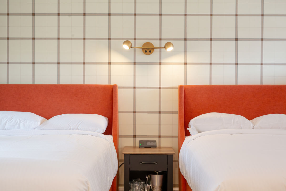 Coho Inn & Motor Lodge