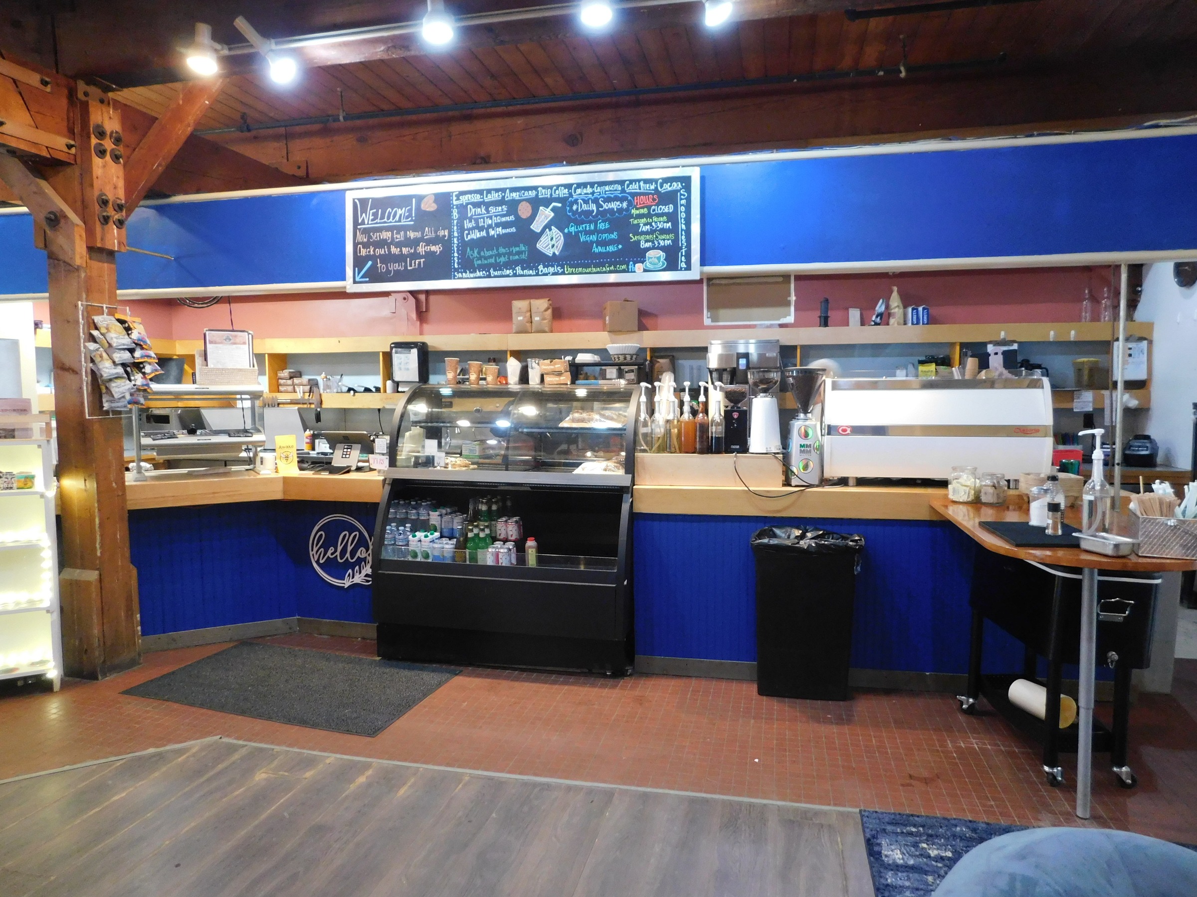 Three Mountain Cafe